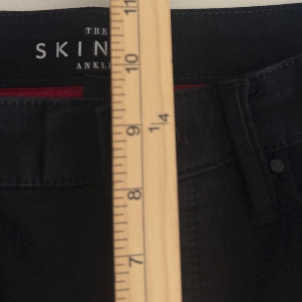 White House Black Market The Skinny Ankle Jeans Black Mid Rise Stretch Size 4 - Picture 9 of 11